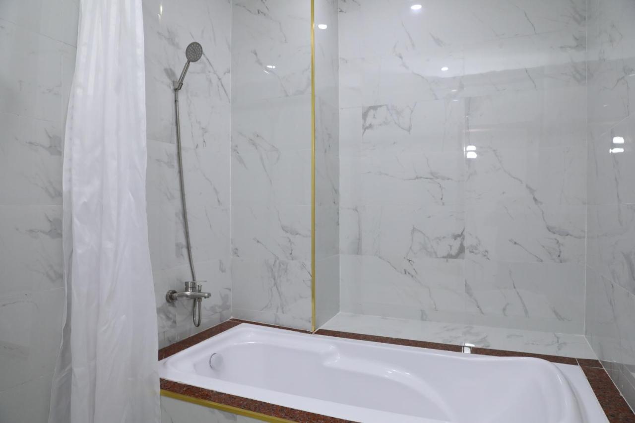 Thanh Vinh Hotel & Apartment Ho Chi Minh-staden Exteriör bild